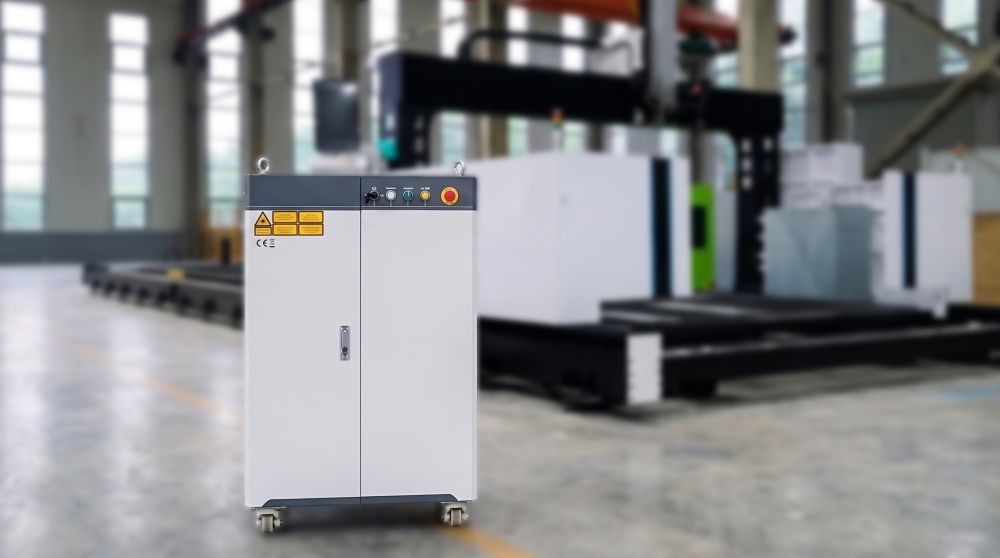 lazer-12kvt-istochnik.jpg